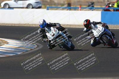 media/Sep-06-2025-CRA (Sat) [[cd32356307]]/Races/Race 8/